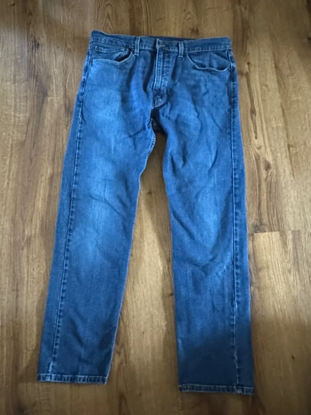 Levi's 505 Men's Straight Jeans in Classic Blue Wash 36x32